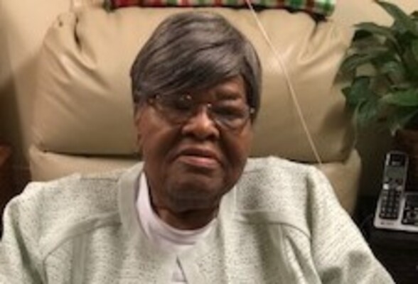 mattie holloman